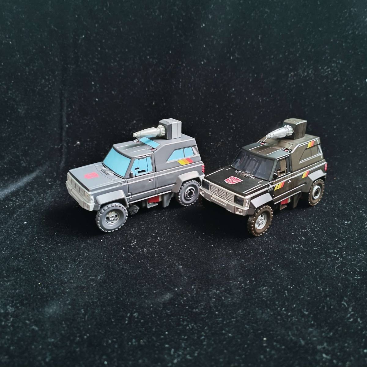 Transformers News: More Images of Gen Selects Trailbreaker in Toon Colours