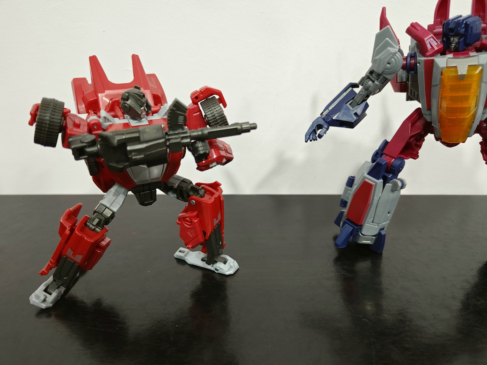 Transformers News: First Look at Gamerverse Sideswipe and More Images of Movie 6 Sunstreaker Transformers News: First Look at Gamerverse Sideswipe and More Images of Movie 6 Sunstreaker