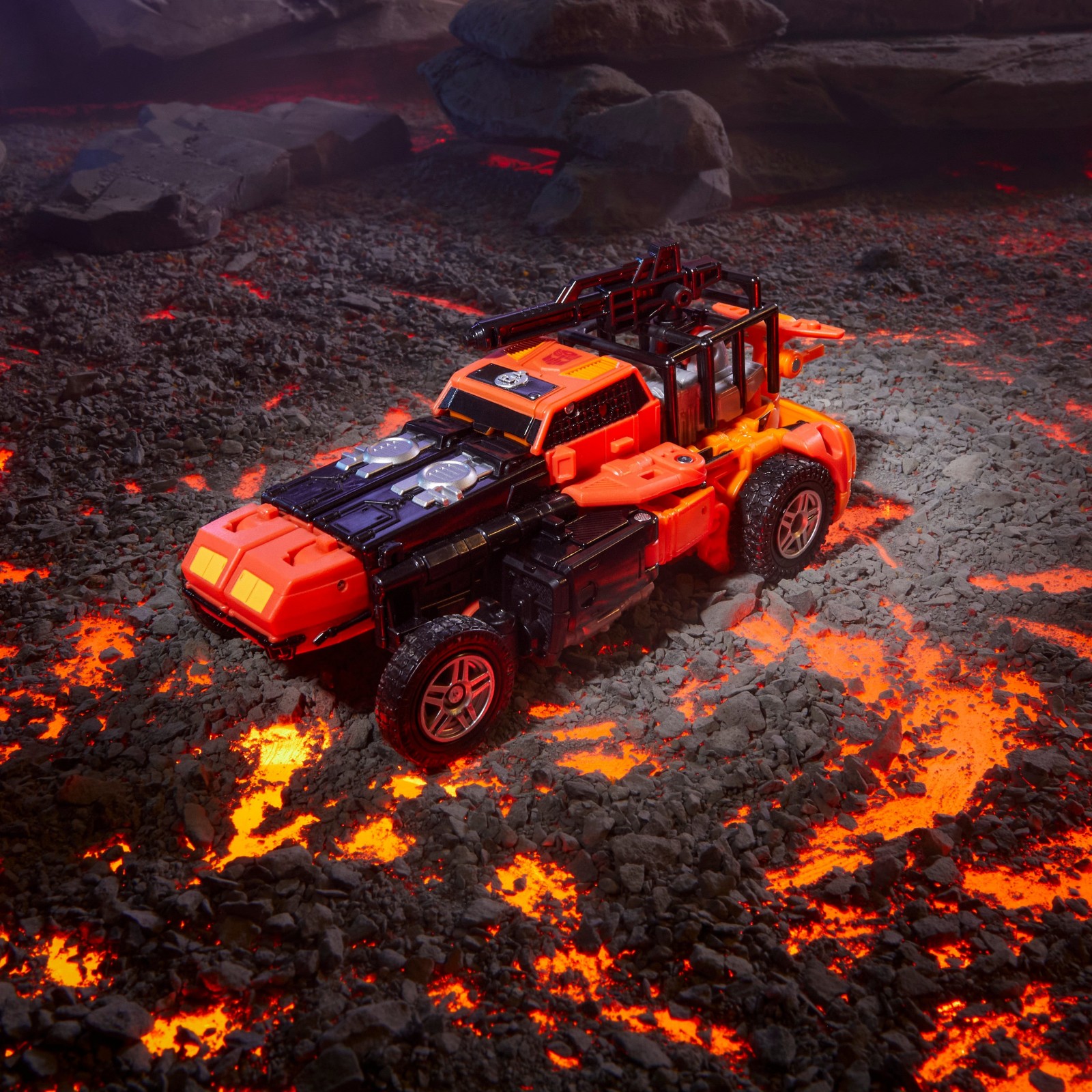 Transformers News: 3 New Transformers Reveals: Leader Sandstorm and Comic Deco Grimlock + Shockwave