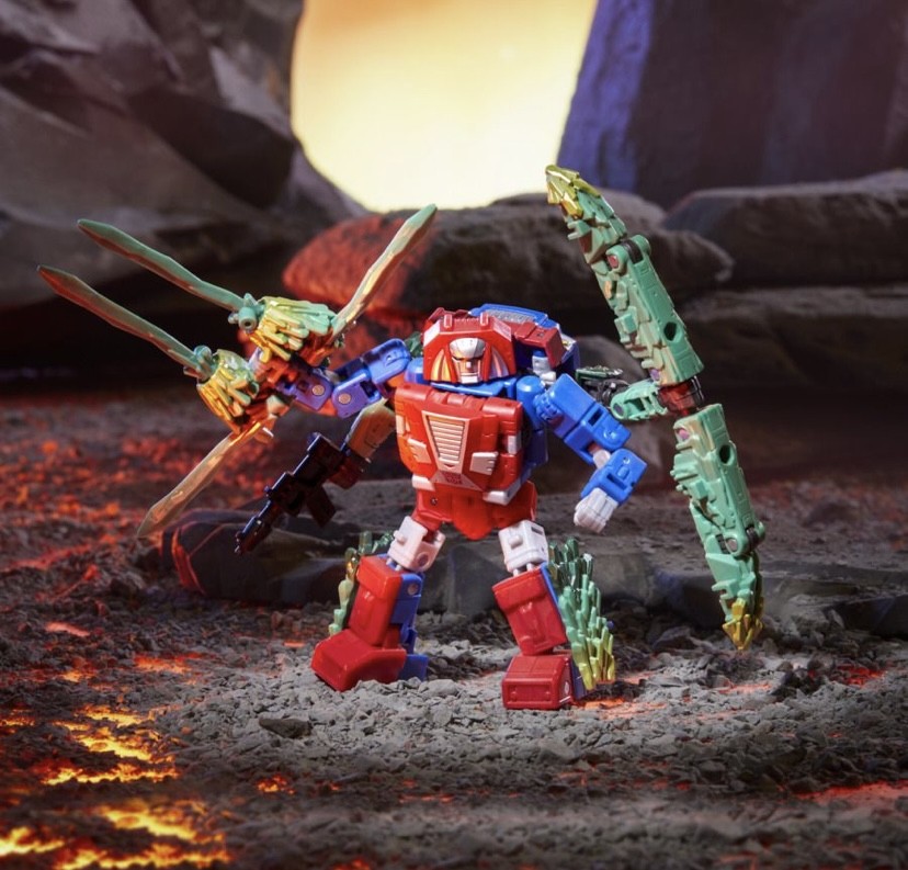 Transformers News: Hasbro has an Akira Slide in their latest Official Images for Transformers Legacy Figures Transformers News: Hasbro has an Akira Slide in their latest Official Images for Transformers Legacy Figures