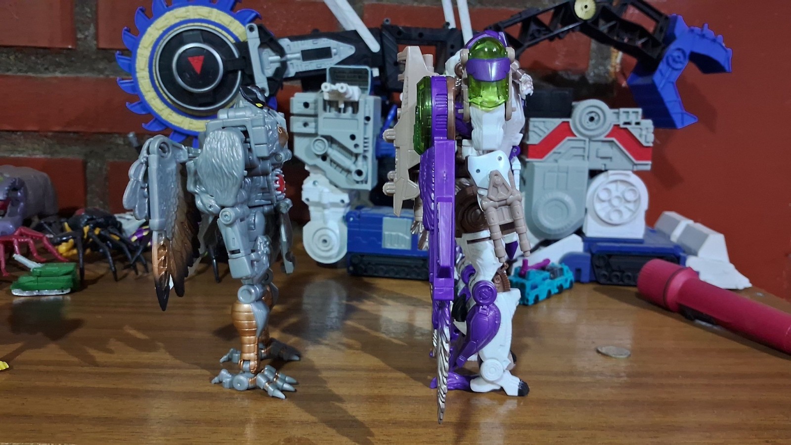 Transformers News: In Hand Images of Legacy Sandstorm, Cybertron Starscream, and Silverbolt Transformers News: In Hand Images of Legacy Sandstorm, Cybertron Starscream, and Silverbolt