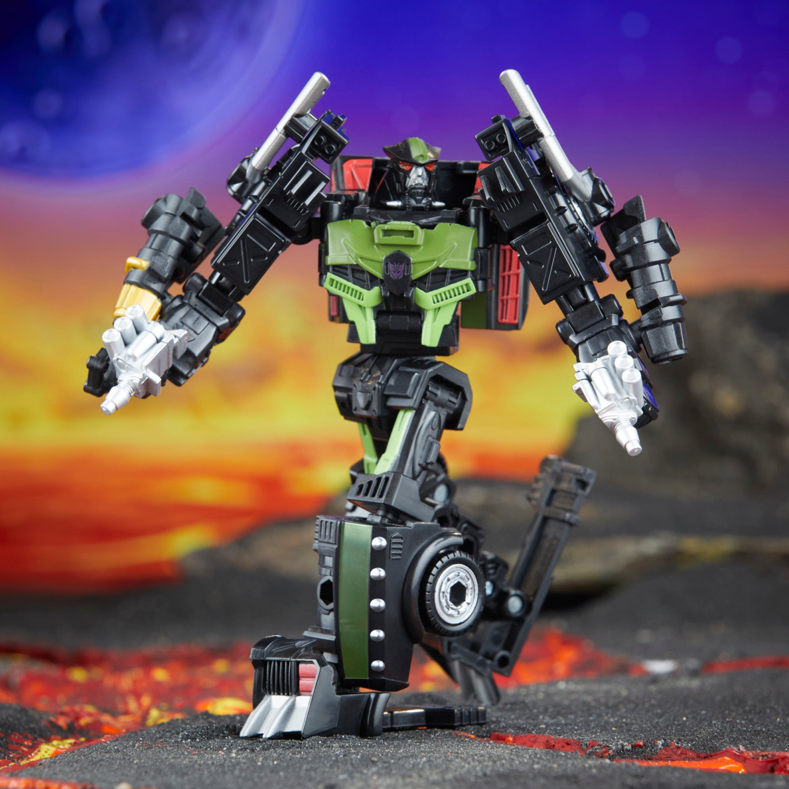 Transformers News: Images Showing Final Deco for Legacy Lockdown + More Images of Star Raiders and Road Pig Sneak Peek