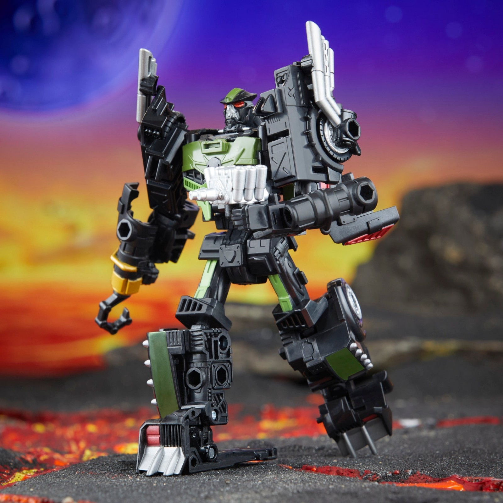 Transformers News: Images Showing Final Deco for Legacy Lockdown + More Images of Star Raiders and Road Pig Sneak Peek