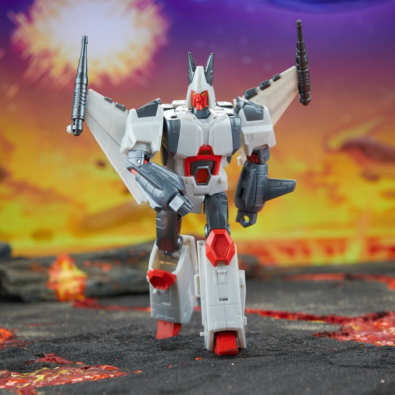 Transformers News: Images Showing Final Deco for Legacy Lockdown + More Images of Star Raiders and Road Pig Sneak Peek