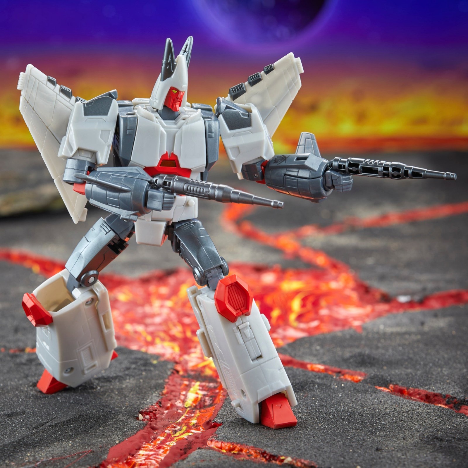 Transformers News: Images Showing Final Deco for Legacy Lockdown + More Images of Star Raiders and Road Pig Sneak Peek