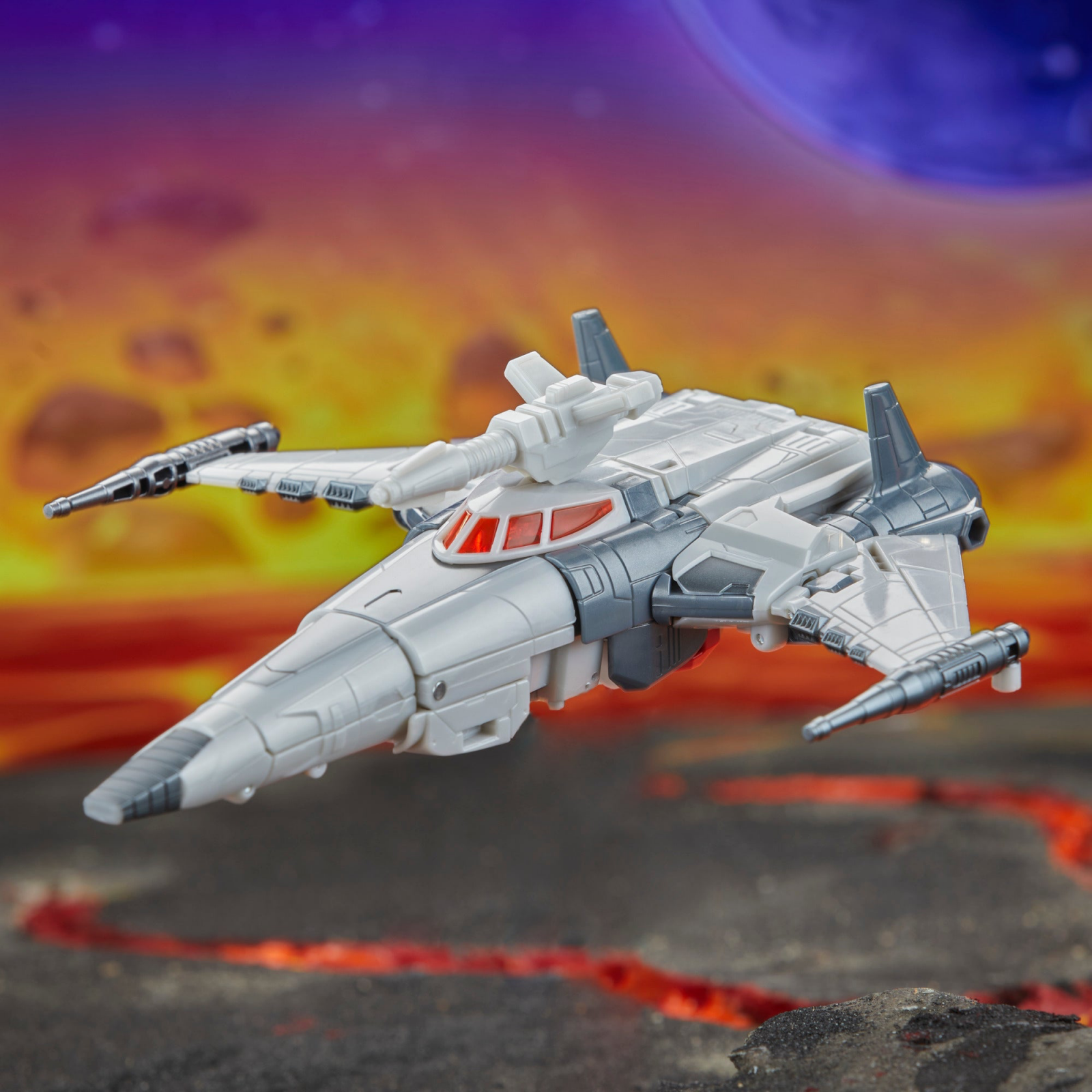 Transformers News: Images Showing Final Deco for Legacy Lockdown + More Images of Star Raiders and Road Pig Sneak Peek