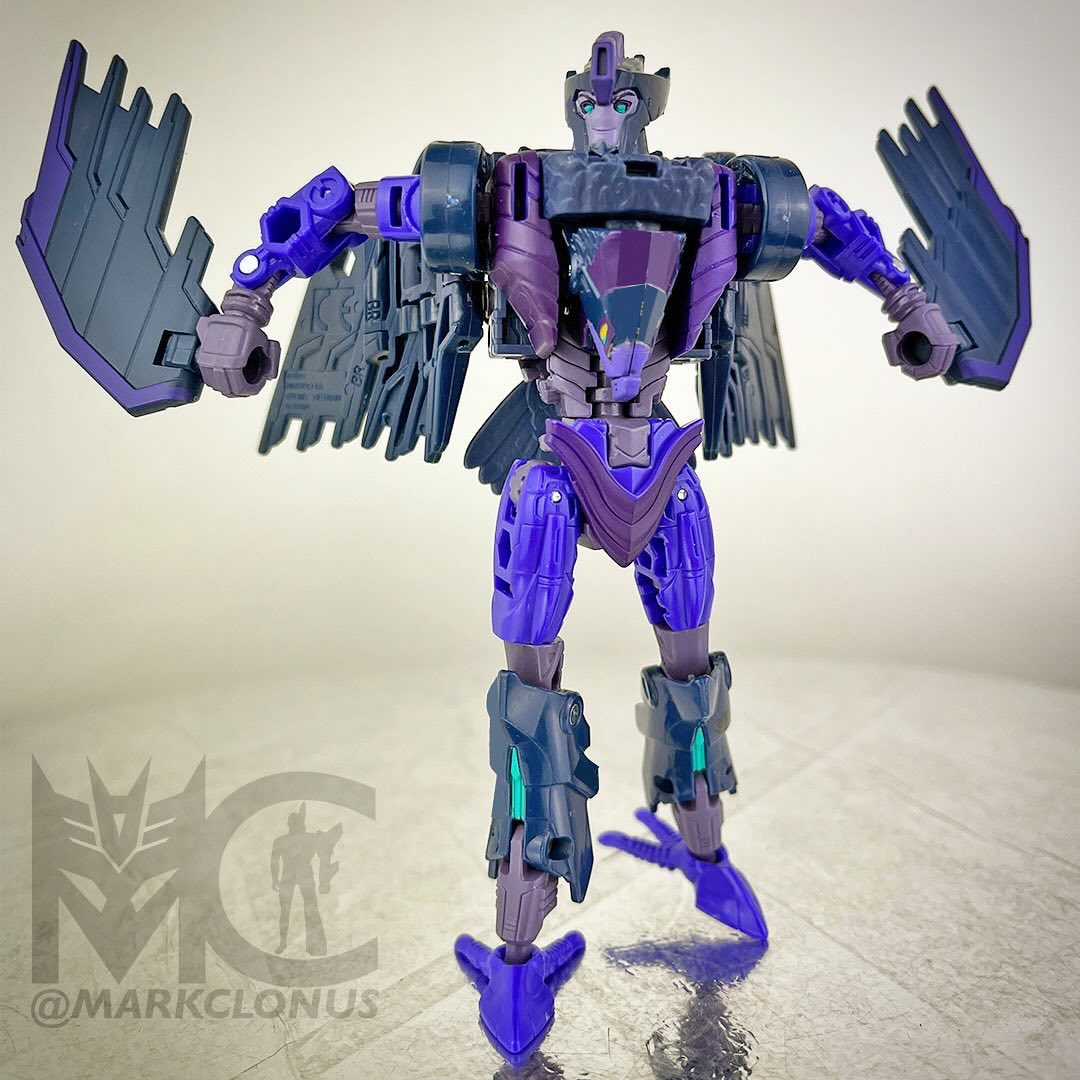 Transformers News: Images Showing Final Deco for Legacy Lockdown + More Images of Star Raiders and Road Pig Sneak Peek
