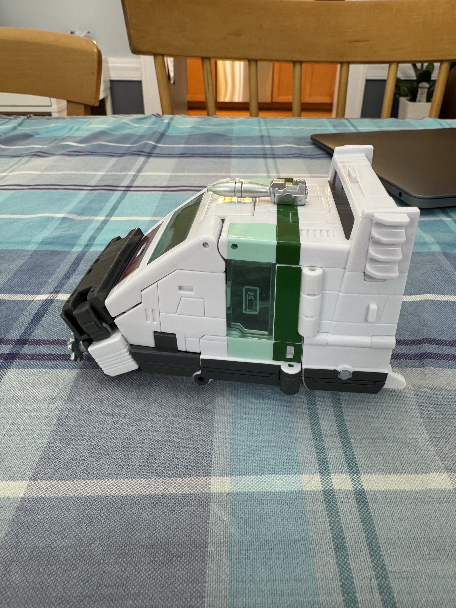 Transformers News: In Hand Images of Transformers Legacy Origin Wheeljack