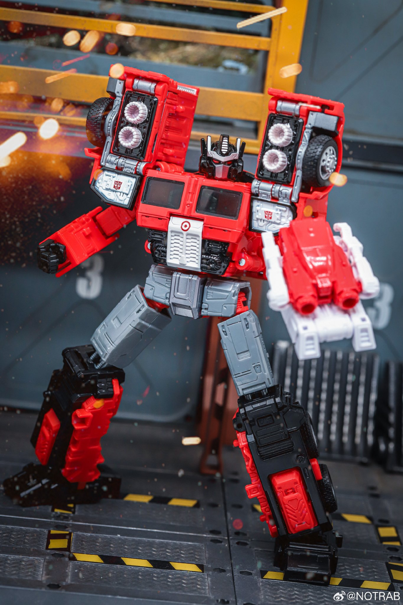 Transformers News: In Hand Images of Legacy United Tidal Wave, Magmatron and More Transformers News: In Hand Images of Legacy United Tidal Wave, Magmatron and More
