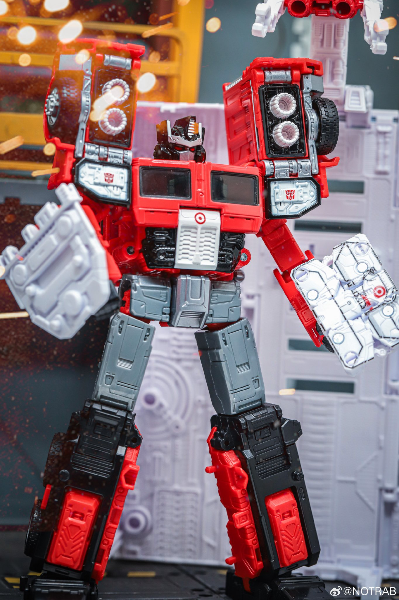 Transformers News: In Hand Images of Legacy United Tidal Wave, Magmatron and More Transformers News: In Hand Images of Legacy United Tidal Wave, Magmatron and More