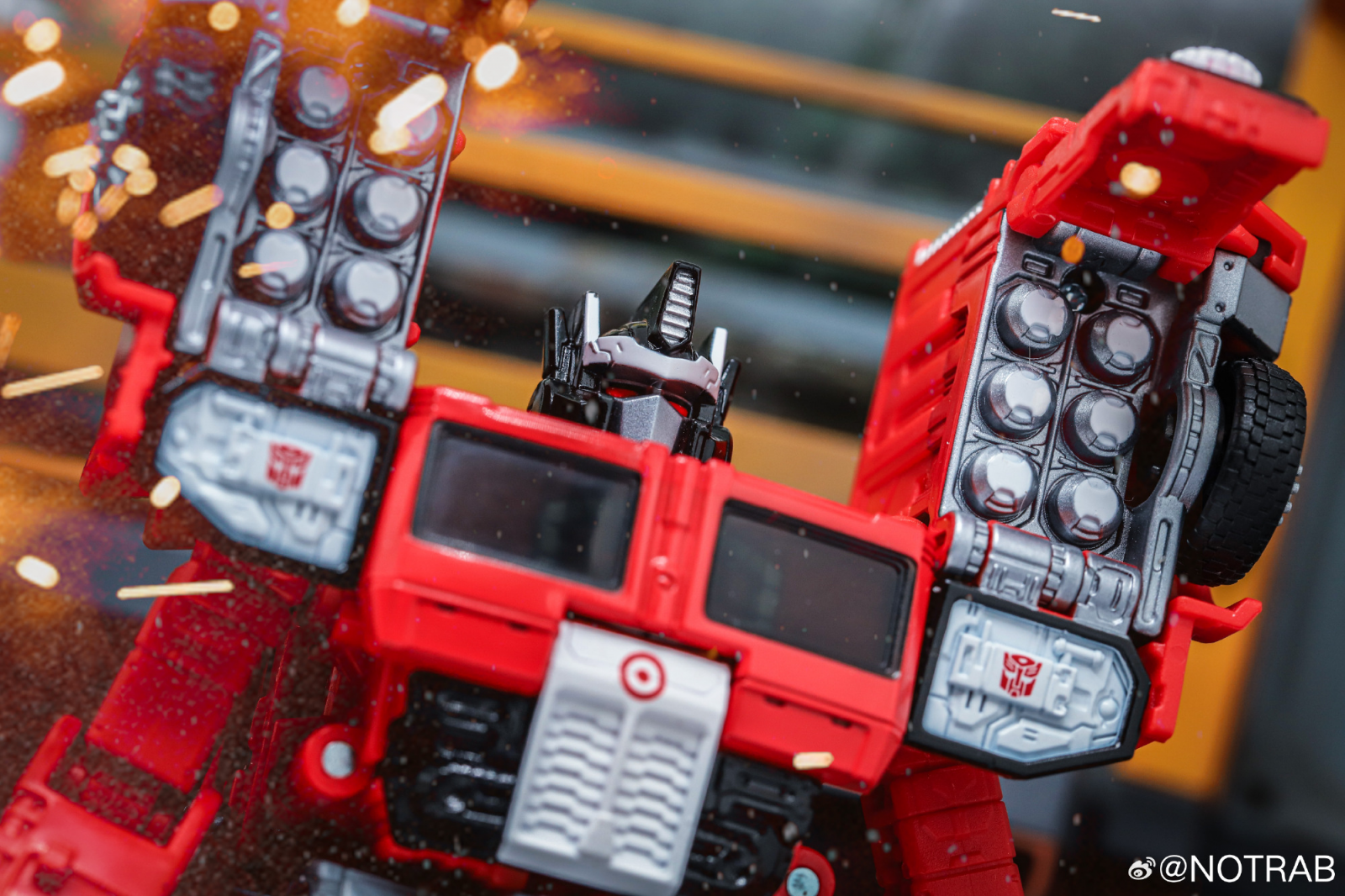 Transformers News: In Hand Images of Legacy United Tidal Wave, Magmatron and More Transformers News: In Hand Images of Legacy United Tidal Wave, Magmatron and More