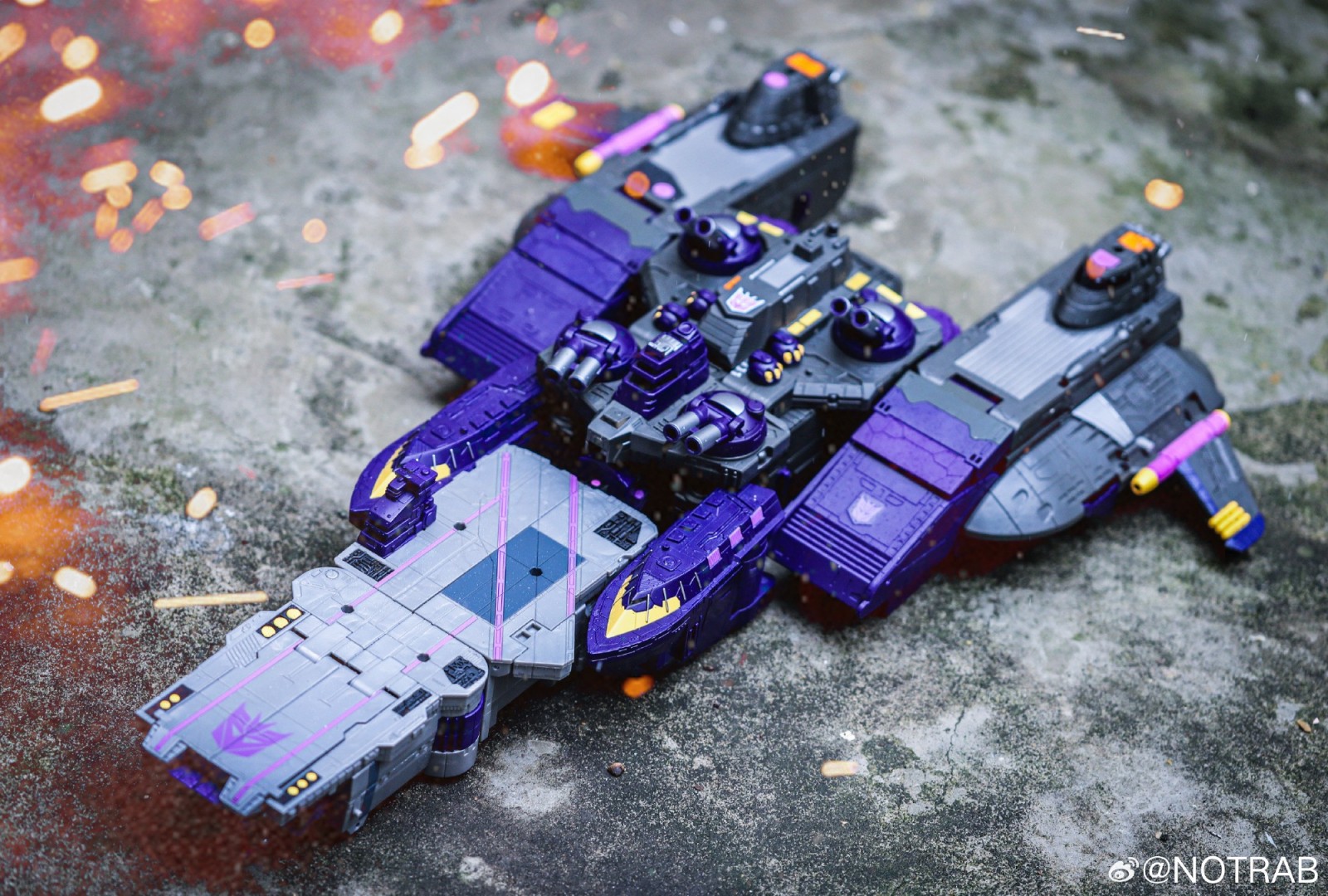 Transformers News: In Hand Images of Legacy United Tidal Wave, Magmatron and More Transformers News: In Hand Images of Legacy United Tidal Wave, Magmatron and More
