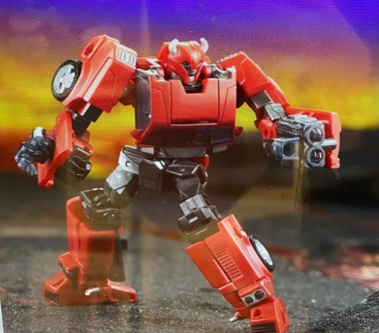 Transformers News: First Look at Transformers Legacy Squeezplay, Prime Clifjumper, Orange Tarantulas, Cyberverse Tarn Transformers News: First Look at Transformers Legacy Squeezplay, Prime Clifjumper, Orange Tarantulas, Cyberverse Tarn