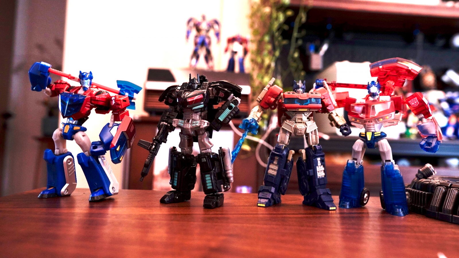 Transformers News: Size Comparisons for Studio Series Transformers One Optimus Prime Transformers News: Size Comparisons for Studio Series Transformers One Optimus Prime