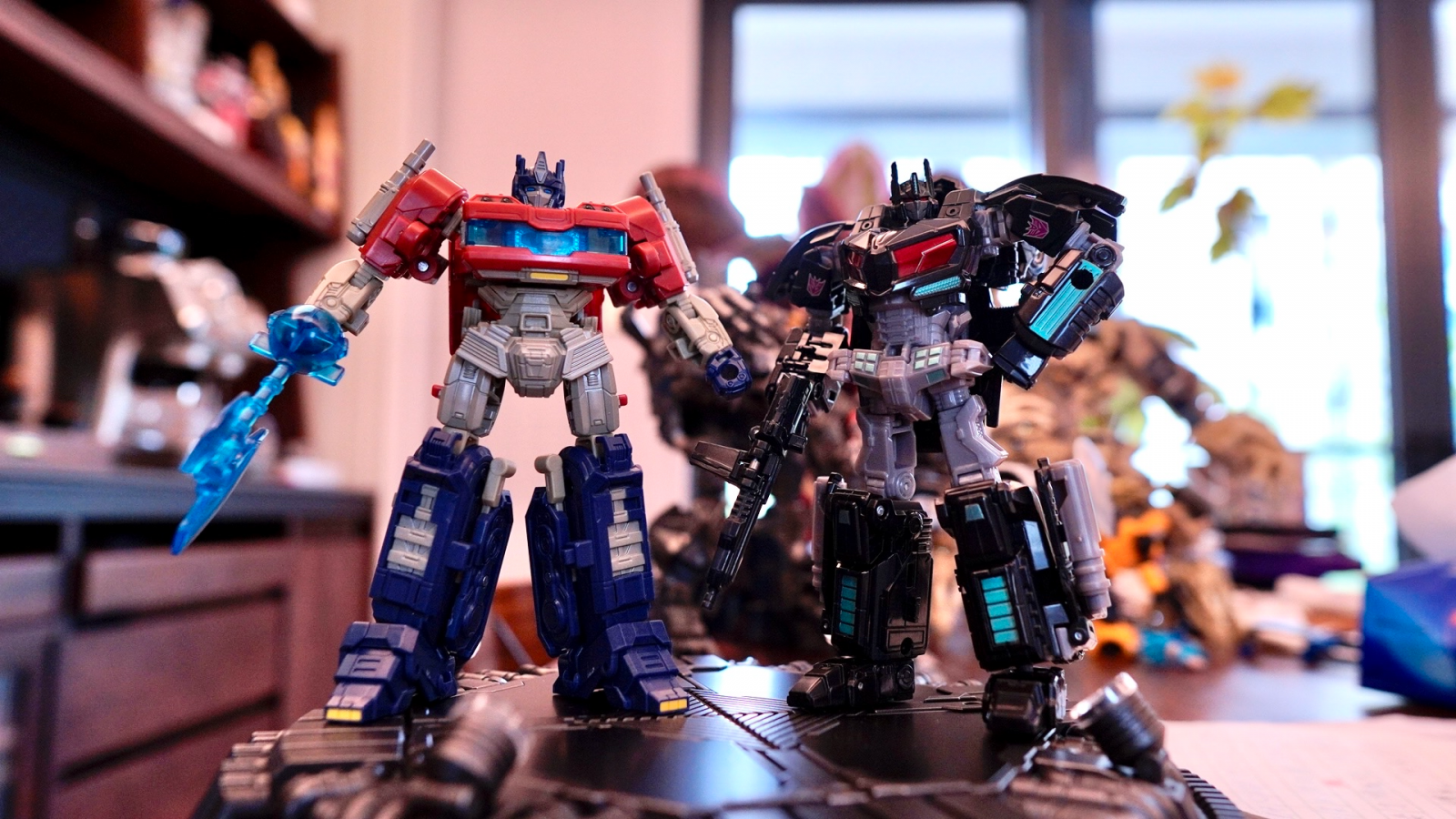 Transformers News: Size Comparisons for Studio Series Transformers One Optimus Prime Transformers News: Size Comparisons for Studio Series Transformers One Optimus Prime