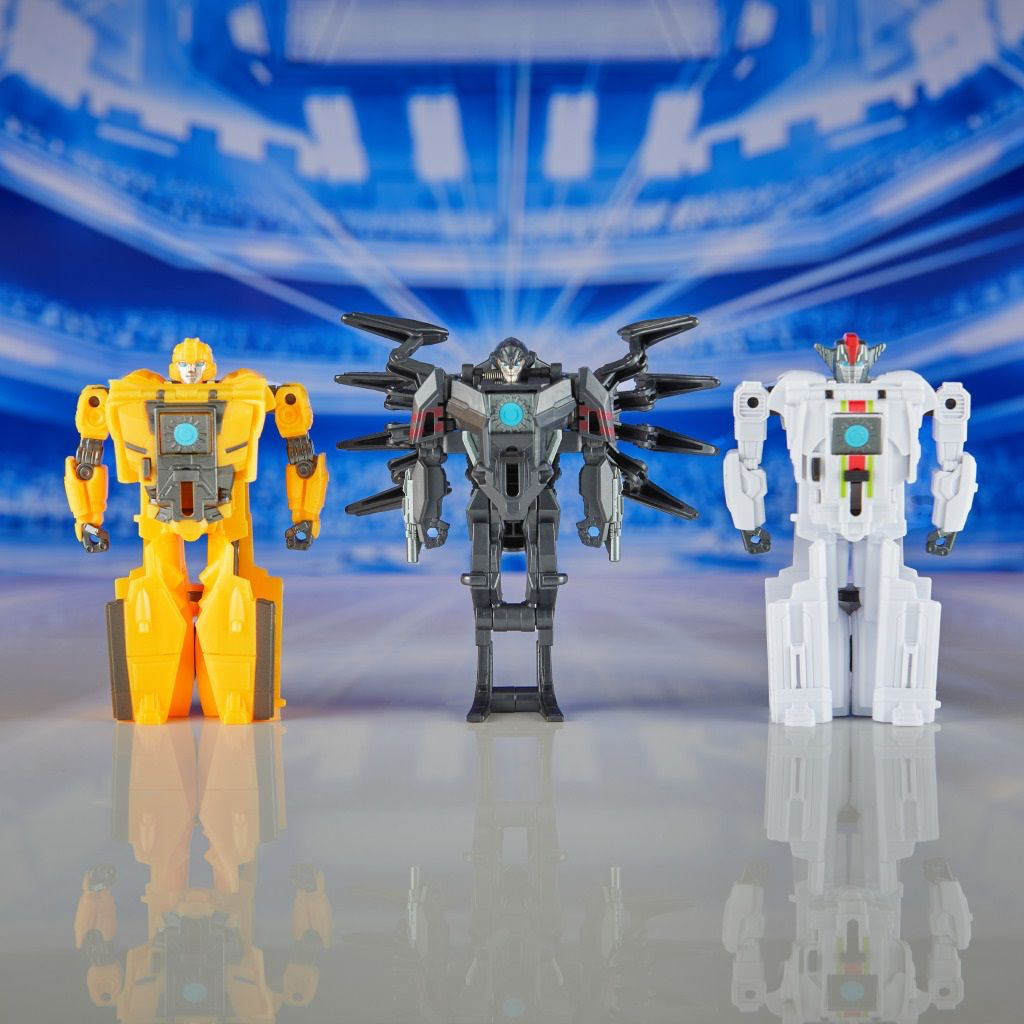 Transformers News: Bumblebee and Sentinel Prime are getting “Deluxe” type figures in Transformers One Toyline