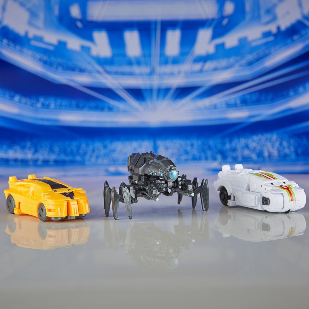 Transformers News: Bumblebee and Sentinel Prime are getting “Deluxe” type figures in Transformers One Toyline