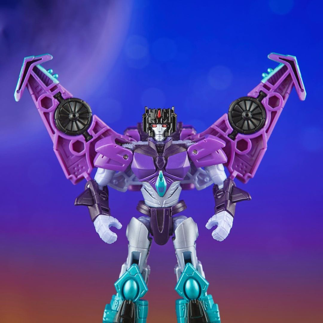 Transformers News: Deisgner Notes and Images for Legacy United Deluxe Slipstream and Quake Transformers News: Deisgner Notes and Images for Legacy United Deluxe Slipstream and Quake