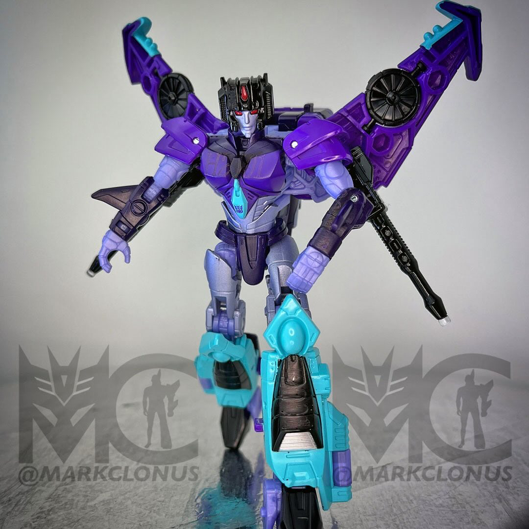 Transformers News: Deisgner Notes and Images for Legacy United Deluxe Slipstream and Quake Transformers News: Deisgner Notes and Images for Legacy United Deluxe Slipstream and Quake
