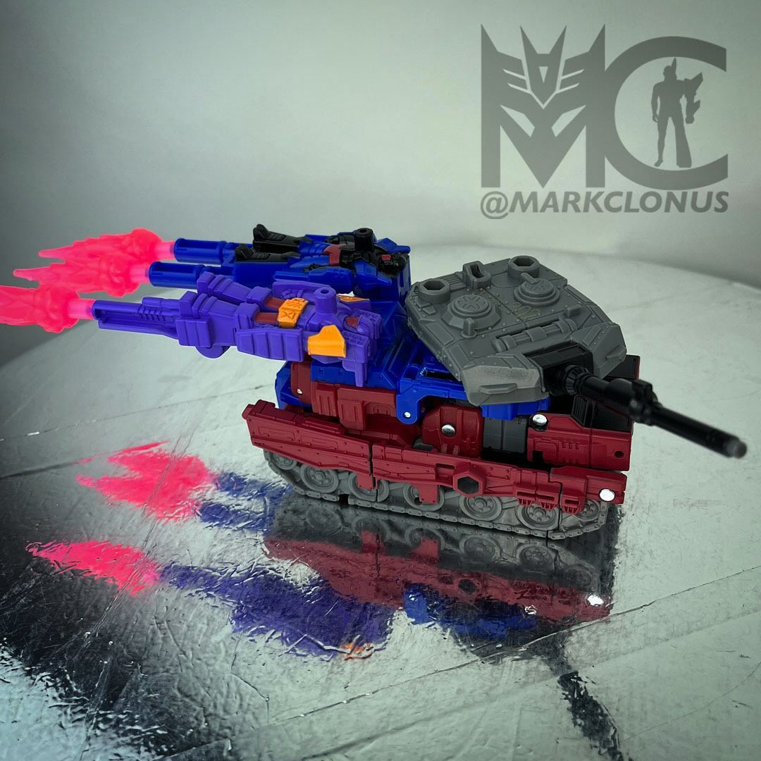 Transformers News: Deisgner Notes and Images for Legacy United Deluxe Slipstream and Quake Transformers News: Deisgner Notes and Images for Legacy United Deluxe Slipstream and Quake