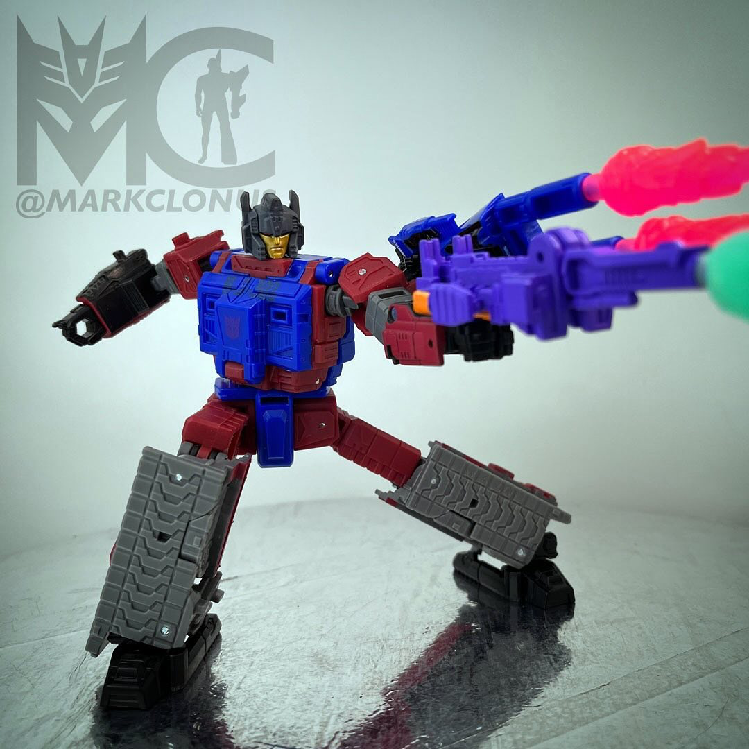 Transformers News: Deisgner Notes and Images for Legacy United Deluxe Slipstream and Quake Transformers News: Deisgner Notes and Images for Legacy United Deluxe Slipstream and Quake
