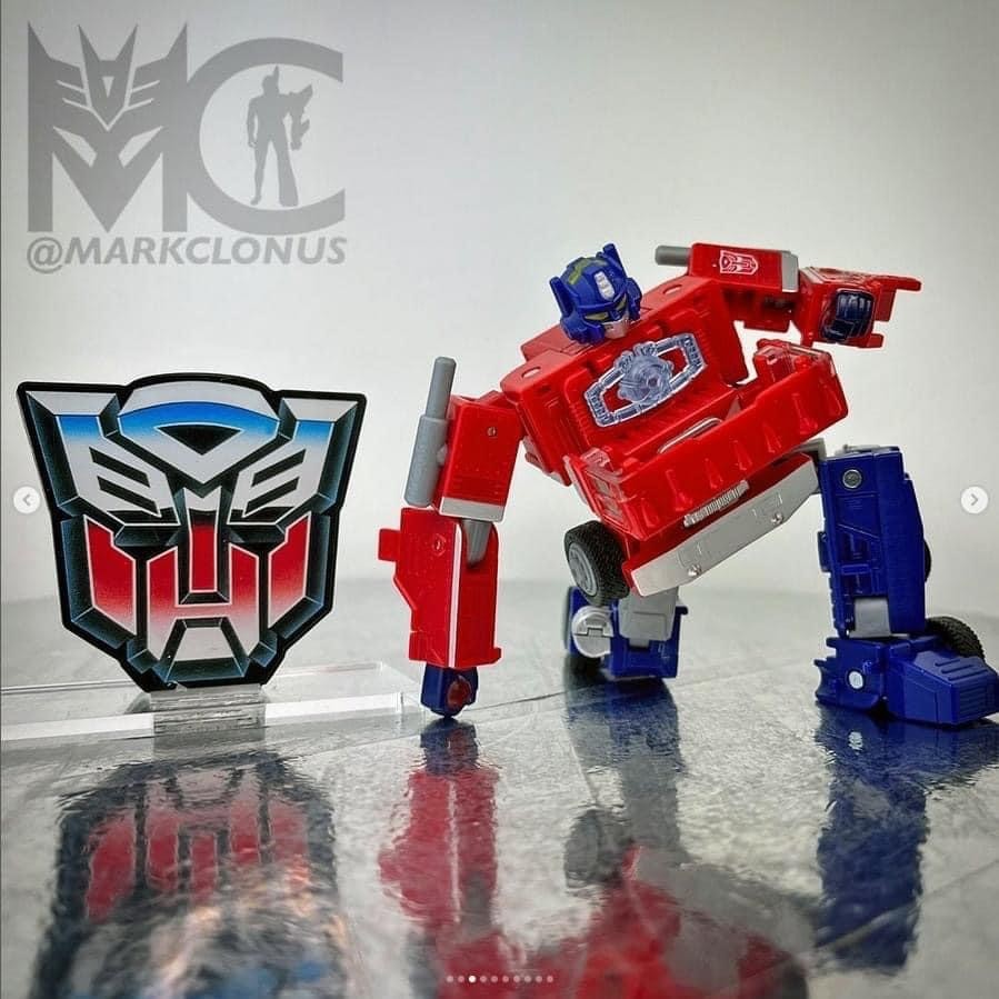 Transformers News: Today's Reveals include Legacy deluxe G1 Optimus Prime and E Hobby Gobot Homages Transformers News: Today's Reveals include Legacy deluxe G1 Optimus Prime and E Hobby Gobot Homages