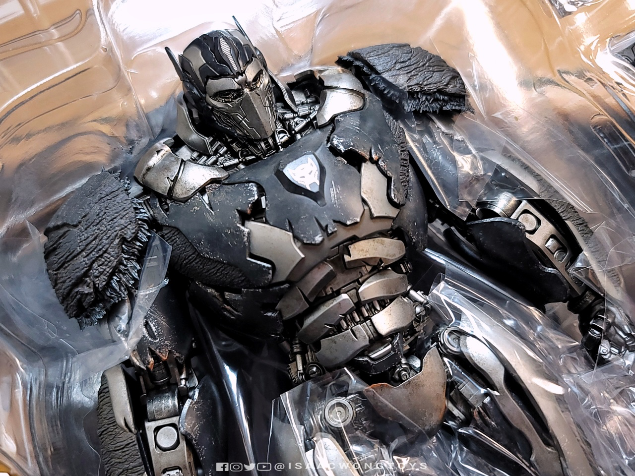 Transformers News: Soon to Release ThreeZero DLX ROTB Optimus Primal Includes an Accurate Mouth + Review Transformers News: Soon to Release ThreeZero DLX ROTB Optimus Primal Includes an Accurate Mouth + Review