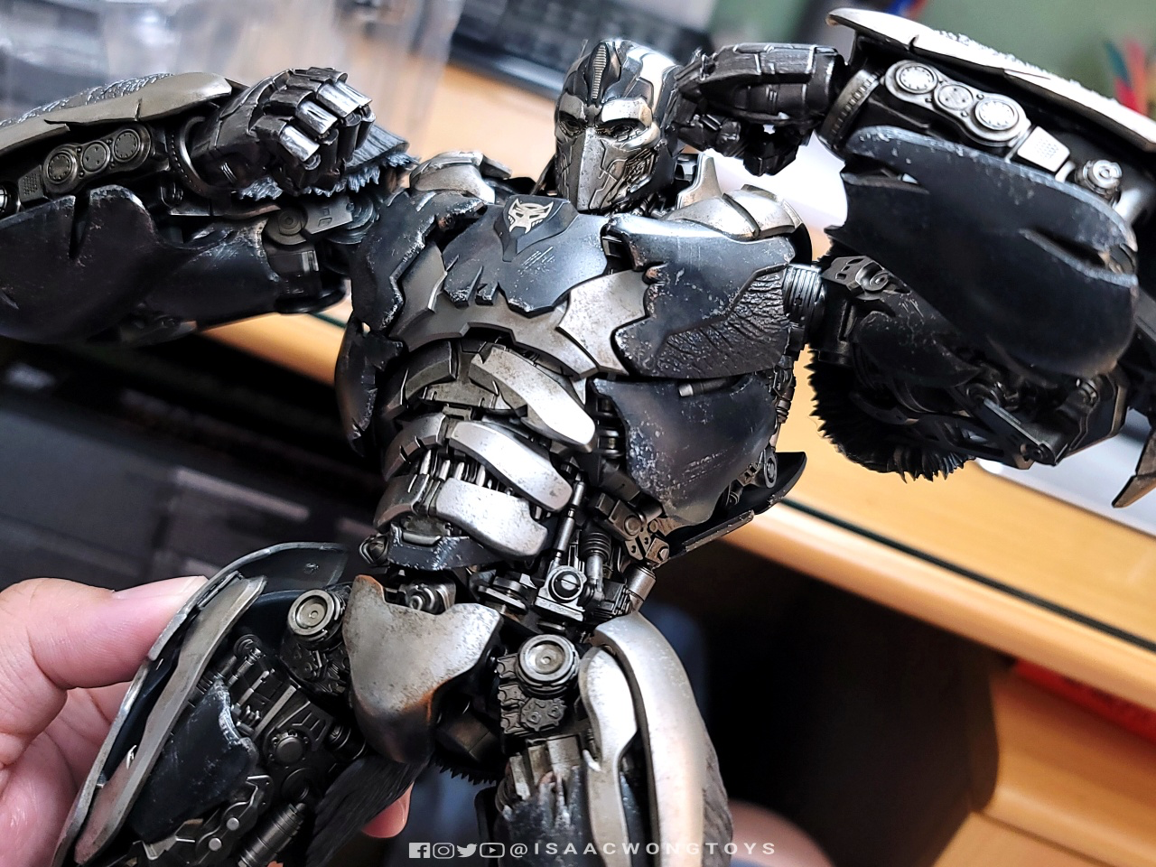 Transformers News: Soon to Release ThreeZero DLX ROTB Optimus Primal Includes an Accurate Mouth + Review Transformers News: Soon to Release ThreeZero DLX ROTB Optimus Primal Includes an Accurate Mouth + Review