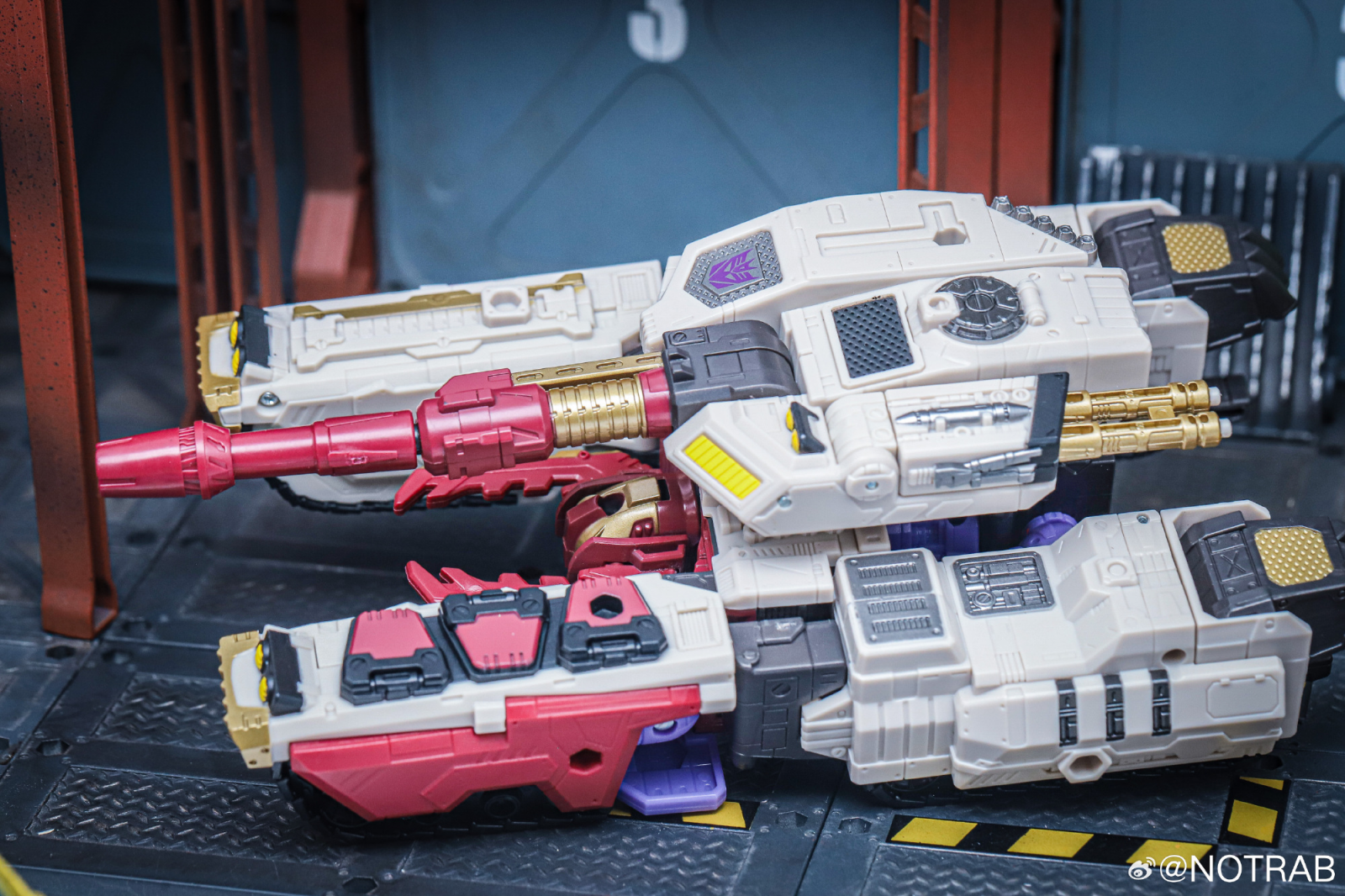 Transformers News: In Hand and Official Images of Transformers Legacy United Wave 4 Figures