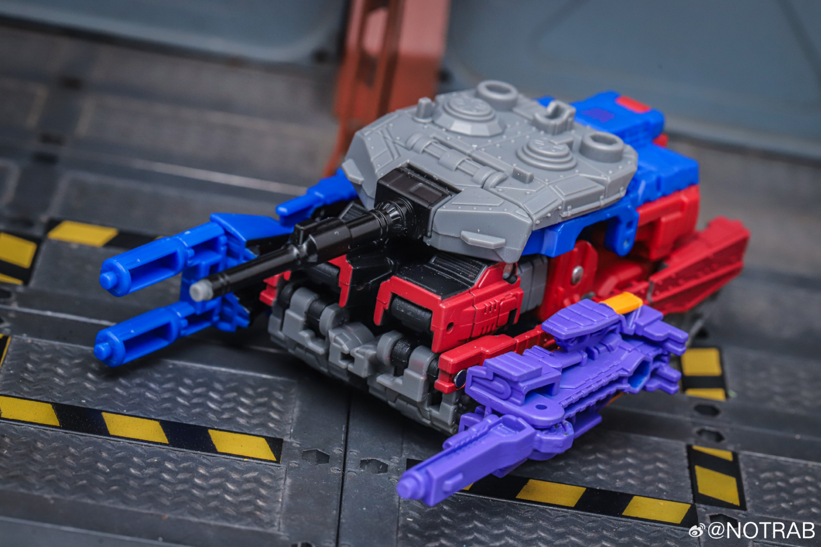 Transformers News: In Hand and Official Images of Transformers Legacy United Wave 4 Figures