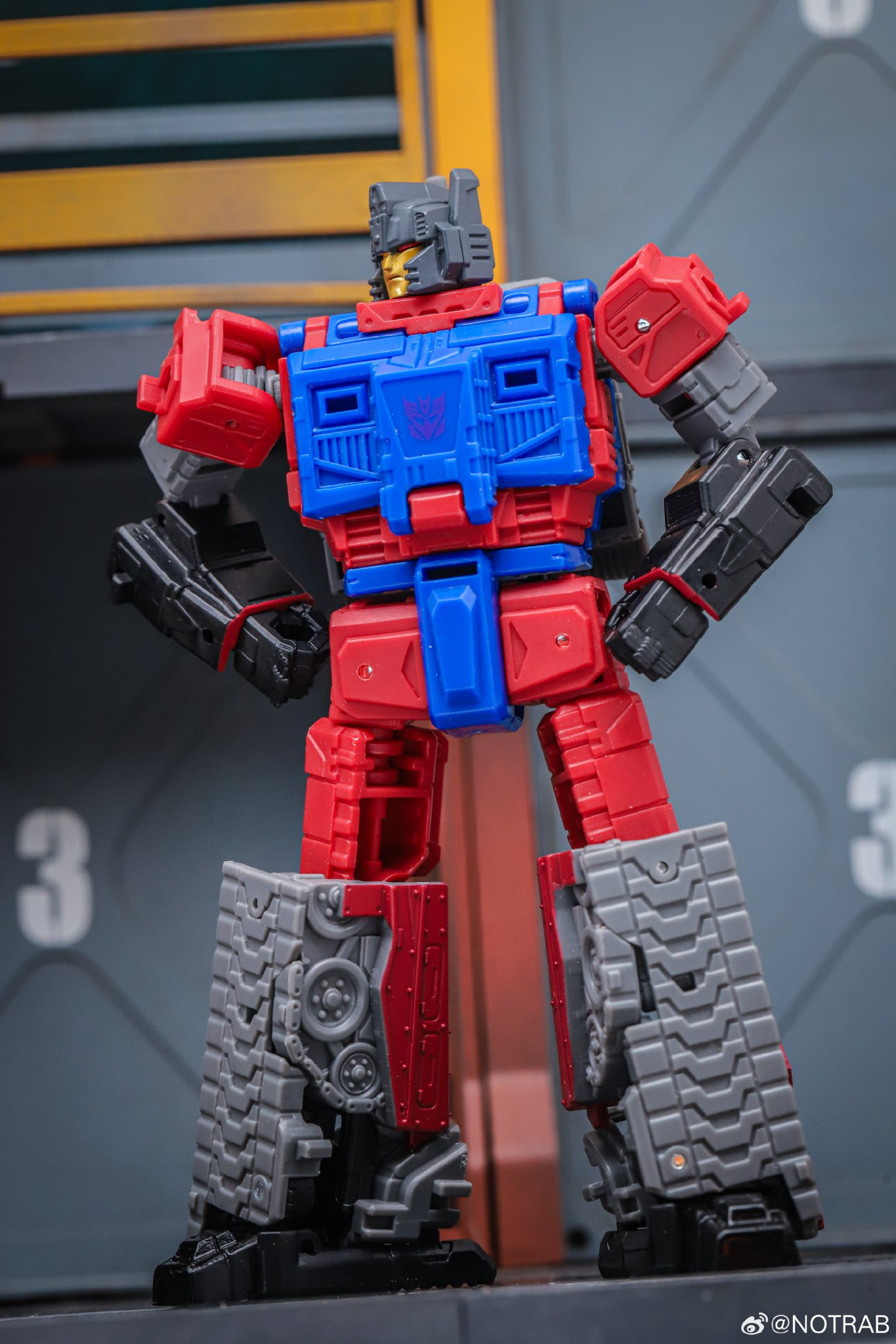 Transformers News: In Hand and Official Images of Transformers Legacy United Wave 4 Figures