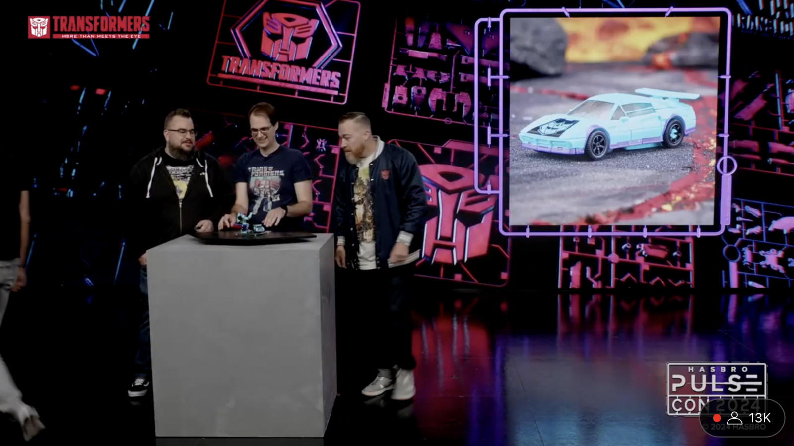 Transformers News: Reveals from Pulsecon 2024 include Overcharge, G2 Breakdown, TF1 Sentinel Prime and More