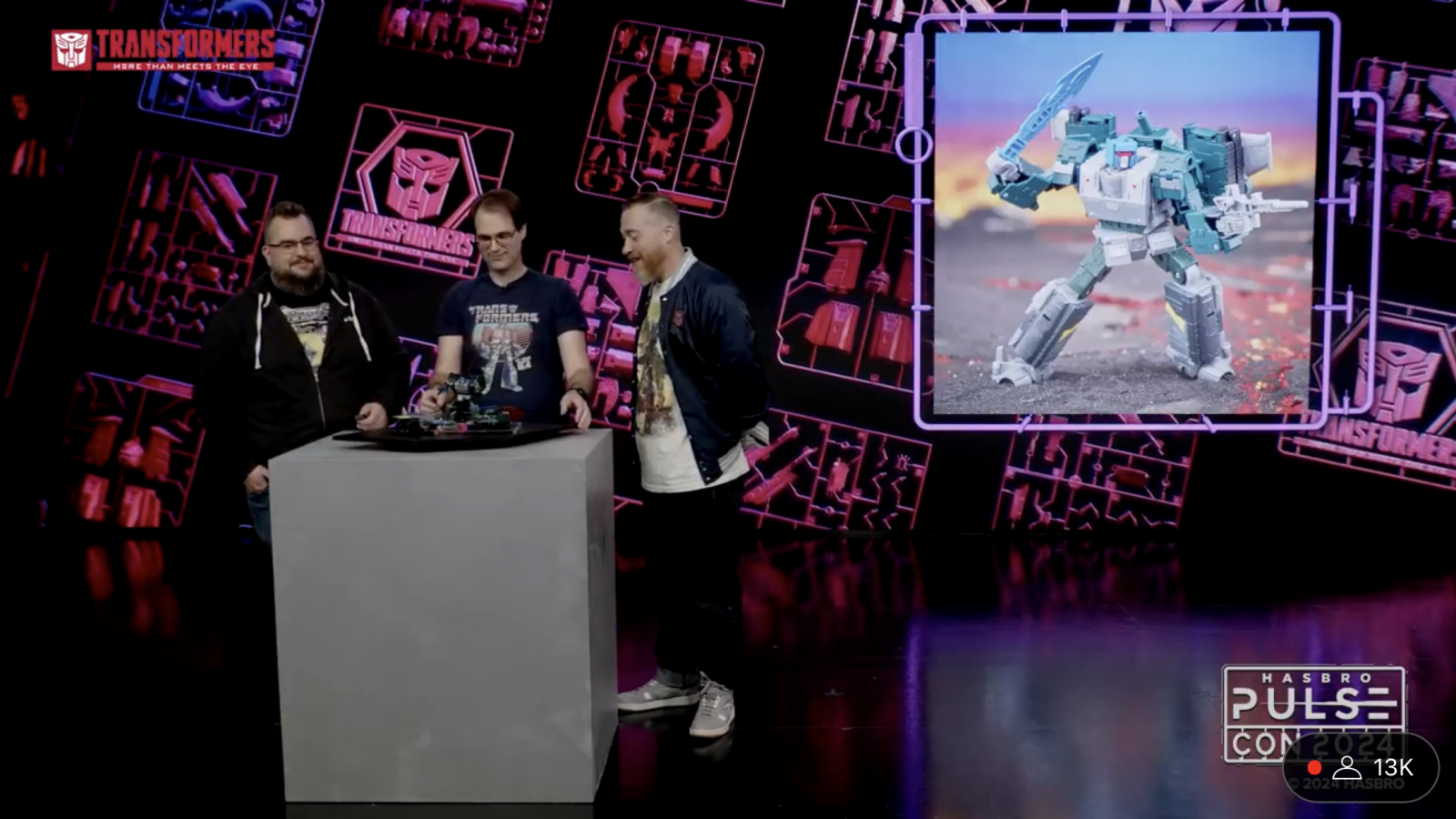 Transformers News: Reveals from Pulsecon 2024 include Overcharge, G2 Breakdown, TF1 Sentinel Prime and More