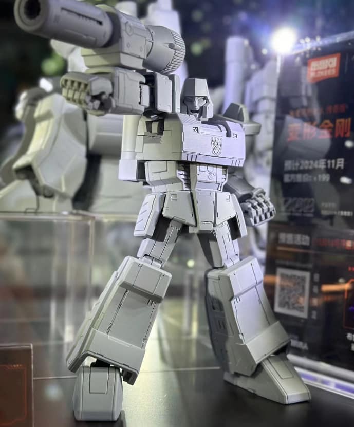 Transformers News: Images of Upcoming Blokees Model Kits Include IDW Megatron, G1 Megatron and More Transformers News: Images of Upcoming Blokees Model Kits Include IDW Megatron, G1 Megatron and More