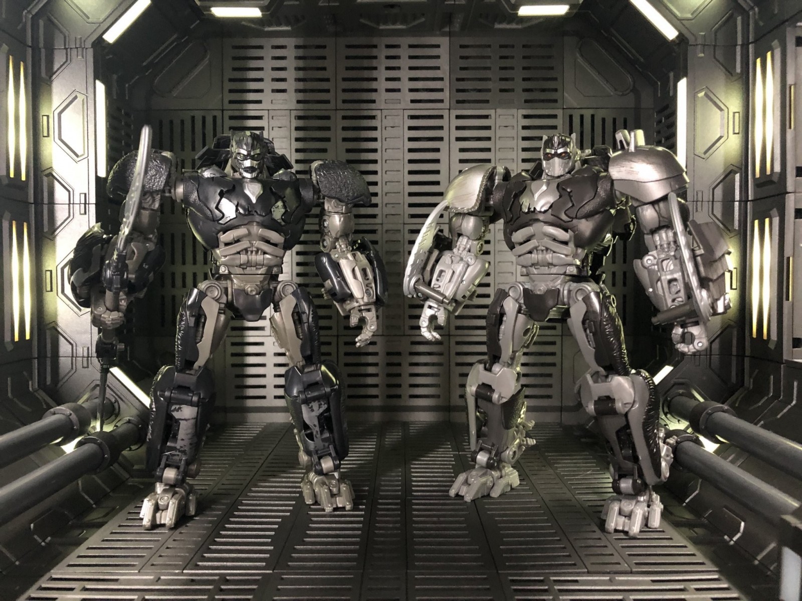 Transformers News: Video Reviews for Studio Series Hatchet, Skywarp, Apelinq, TFOne B-127 and New VW Bumblebee Transformers News: Video Reviews for Studio Series Hatchet, Skywarp, Apelinq, TFOne B-127 and New VW Bumblebee