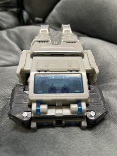 Transformers News: Images of Transformers: Age of the Primes Prima and Armada Red Alert