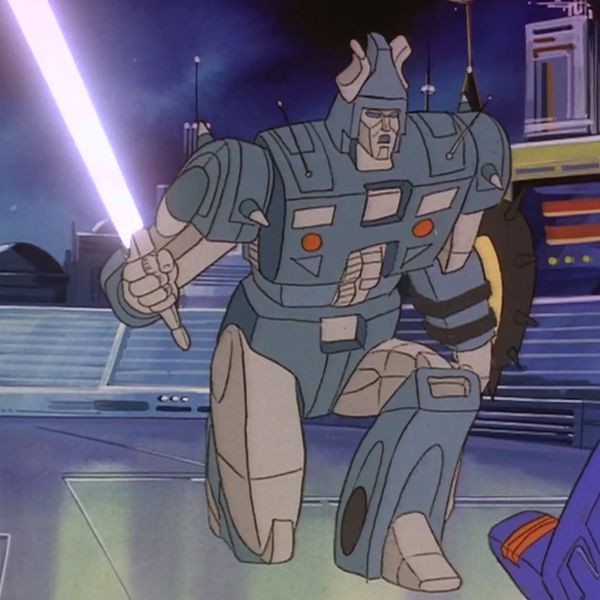 Transformers News: First Look at a Transformers Prima' G1 Sunbow Inspired Headsculpt Transformers News: First Look at a Transformers Prima' G1 Sunbow Inspired Headsculpt