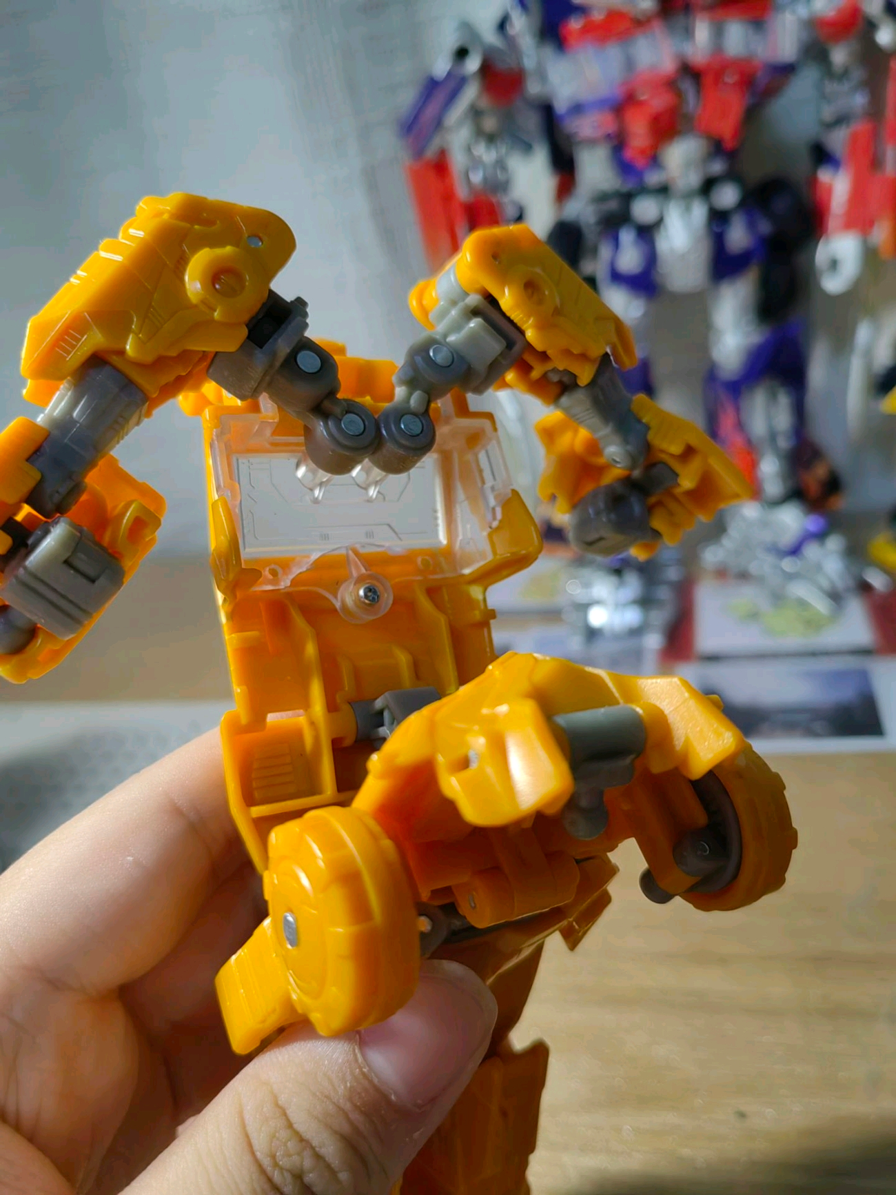 Transformers News: More Images of Transformers Age of the Primes Prima Prototype