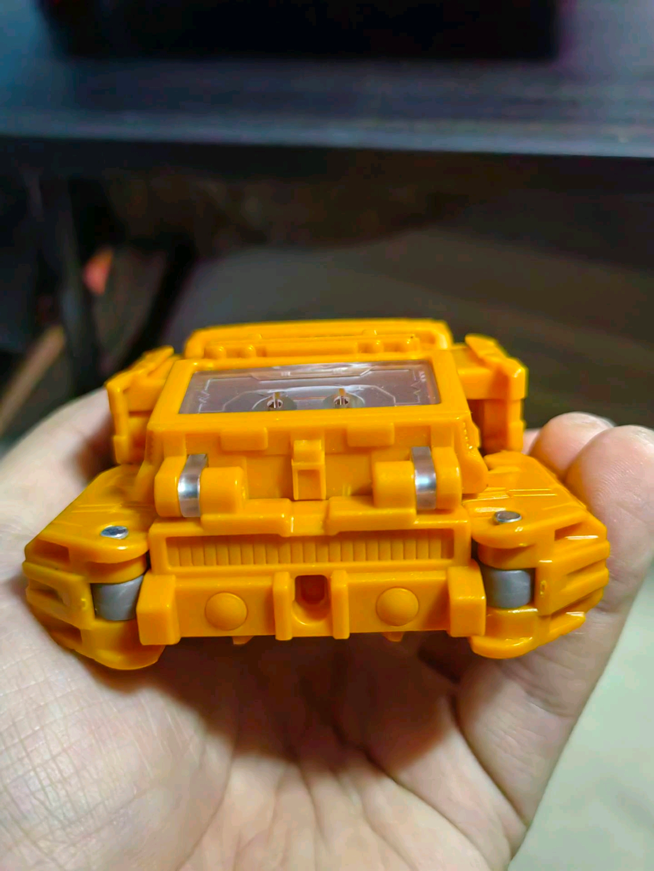 Transformers News: More Images of Transformers Age of the Primes Prima Prototype