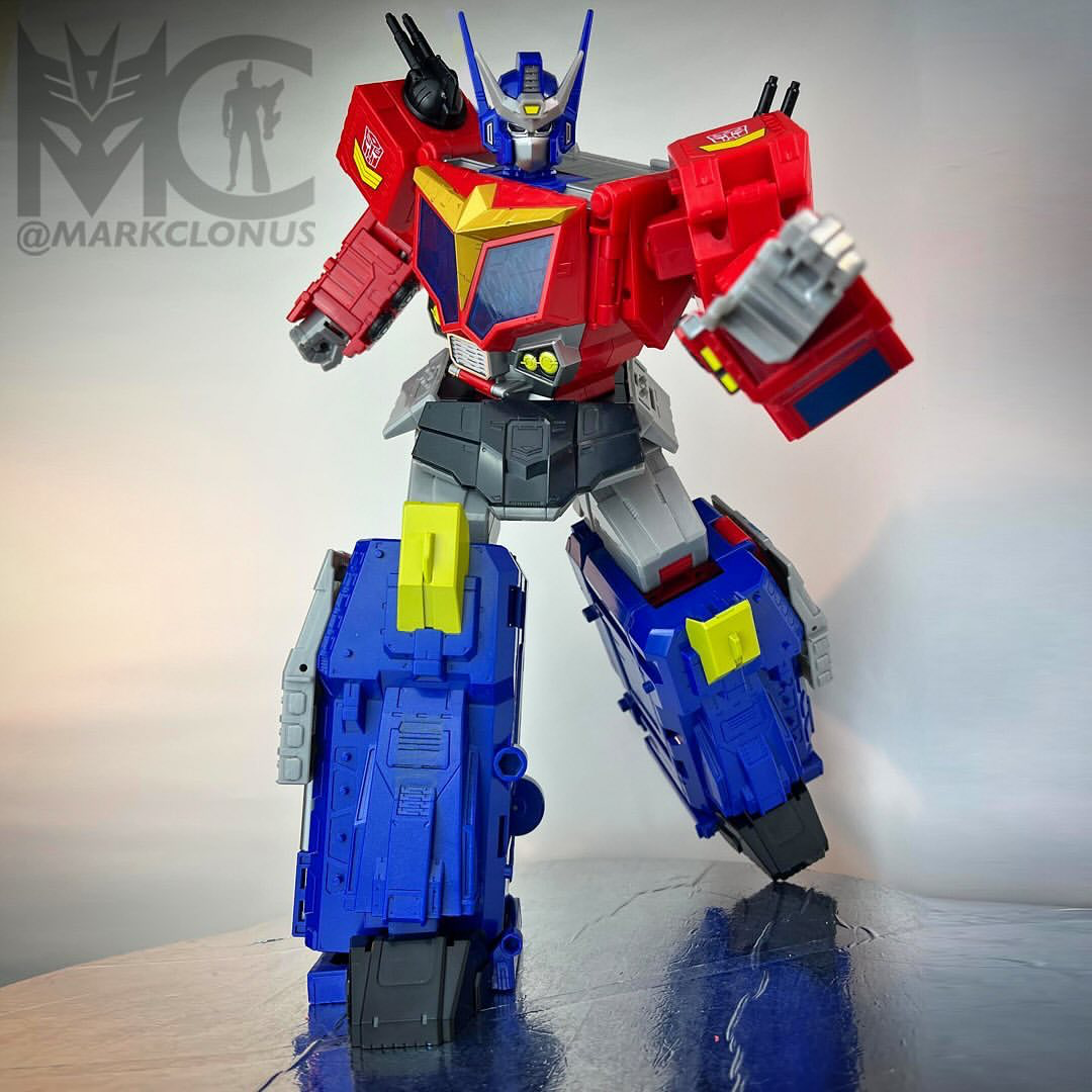 Transformers News: New Images for Transformers Age of the Primes Star Optimus Prime Transformers News: New Images for Transformers Age of the Primes Star Optimus Prime