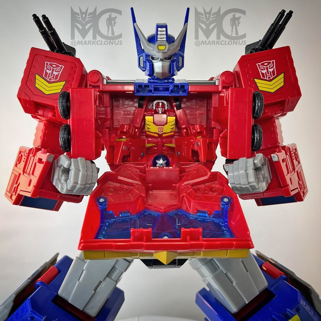 Transformers News: New Images for Transformers Age of the Primes Star Optimus Prime Transformers News: New Images for Transformers Age of the Primes Star Optimus Prime