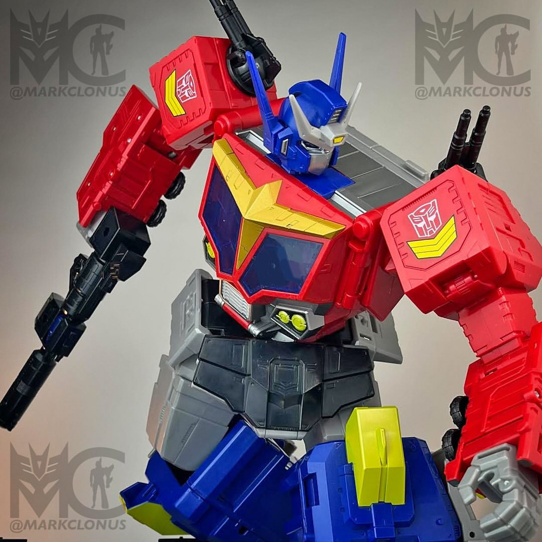 Transformers News: New Images for Transformers Age of the Primes Star Optimus Prime Transformers News: New Images for Transformers Age of the Primes Star Optimus Prime