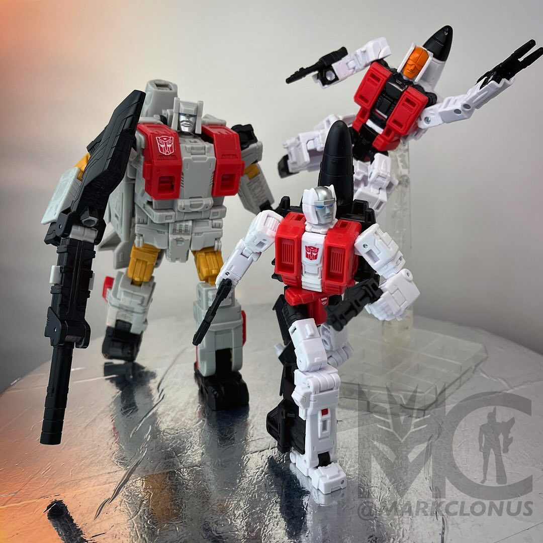 Transformers News: New Images for Transformers Age of the Primes Star Optimus Prime Transformers News: New Images for Transformers Age of the Primes Star Optimus Prime