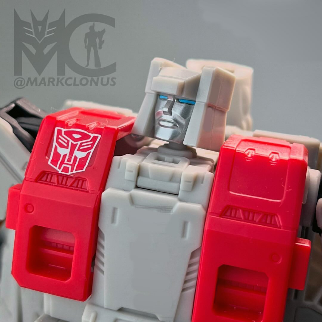 Transformers News: New Images for Transformers Age of the Primes Star Optimus Prime Transformers News: New Images for Transformers Age of the Primes Star Optimus Prime