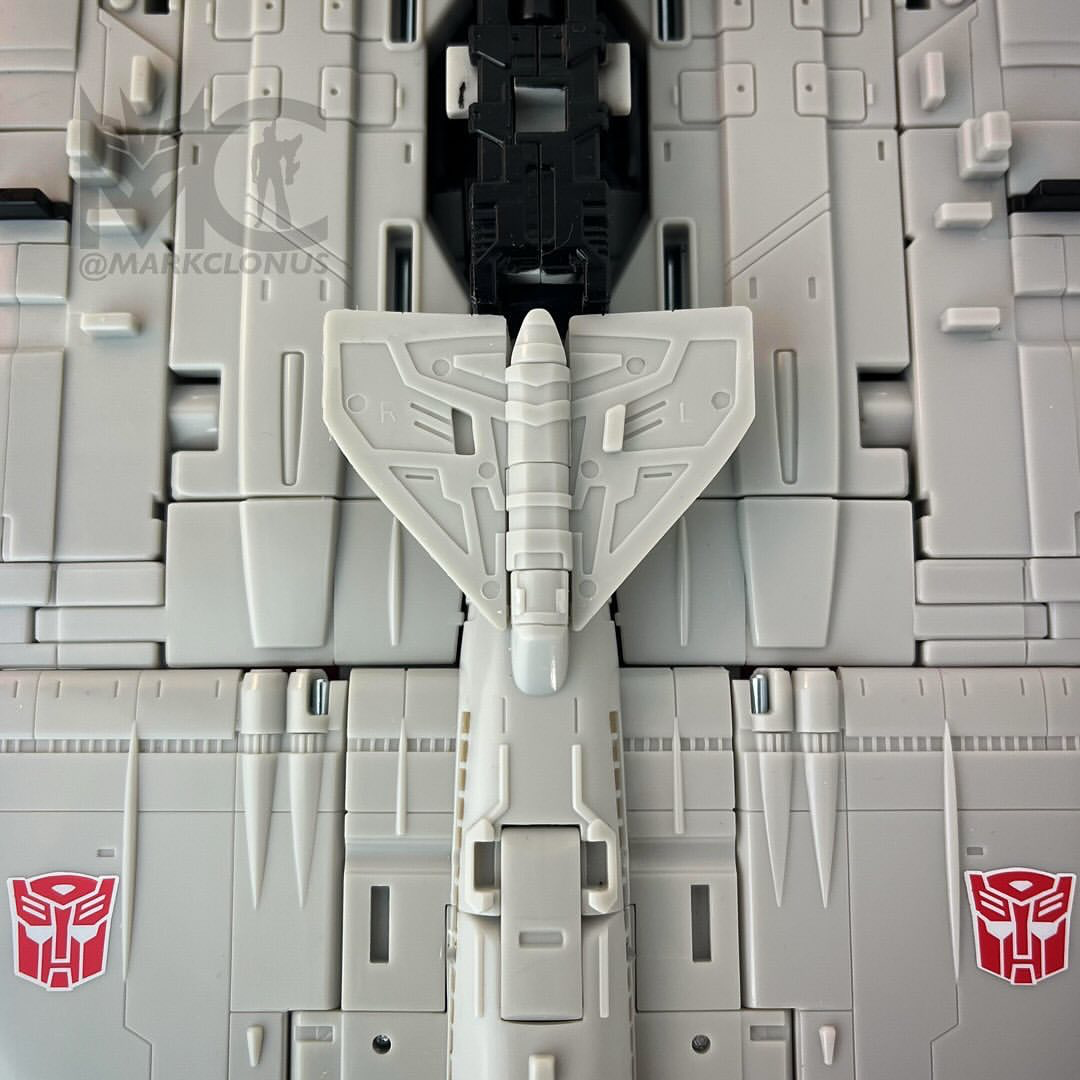 Transformers News: New Images for Transformers Age of the Primes Star Optimus Prime Transformers News: New Images for Transformers Age of the Primes Star Optimus Prime