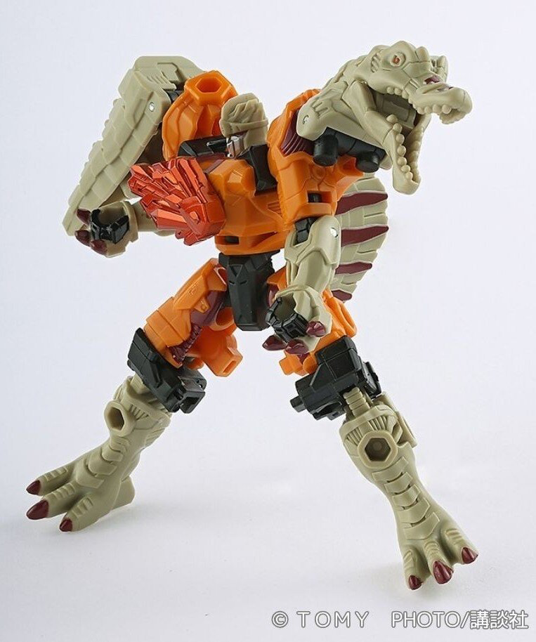 Transformers News: In Hand Images Transformers Wild King Wave 2 Limb Bots