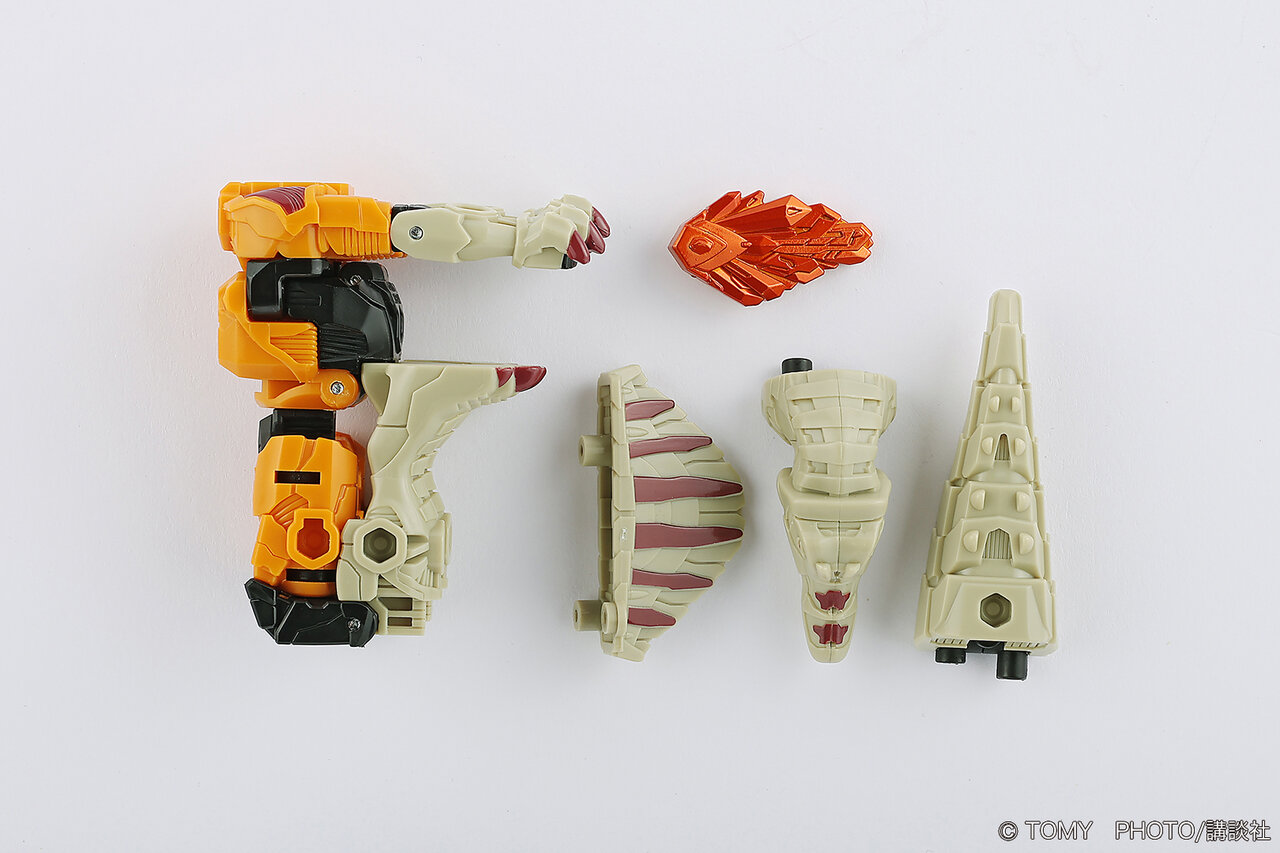 Transformers News: In Hand Images Transformers Wild King Wave 2 Limb Bots