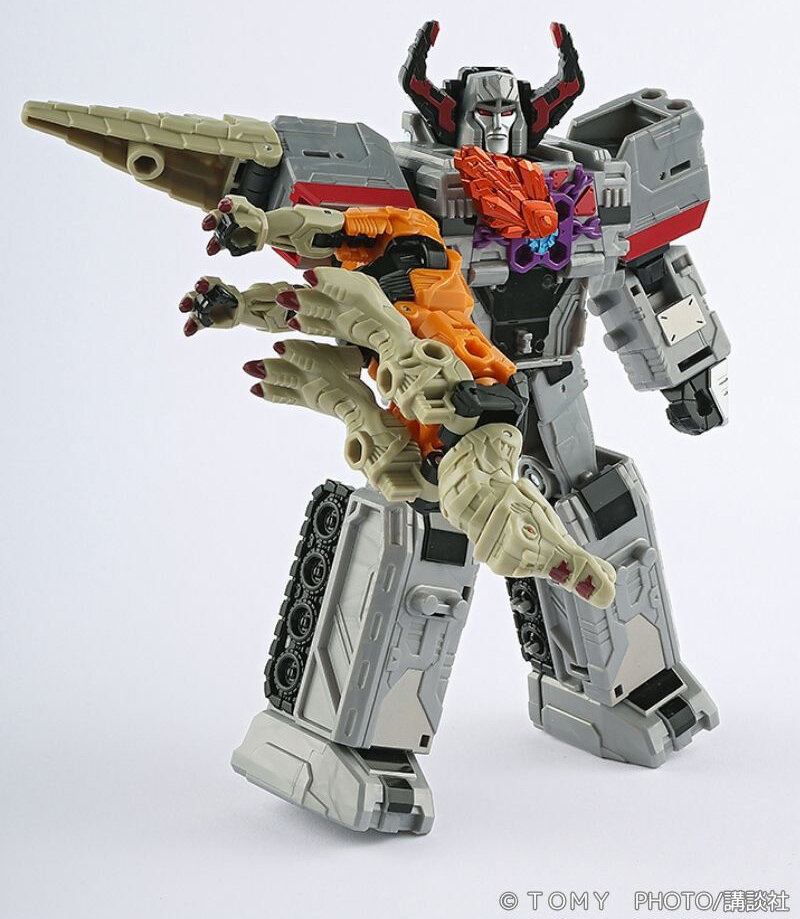 Transformers News: In Hand Images Transformers Wild King Wave 2 Limb Bots